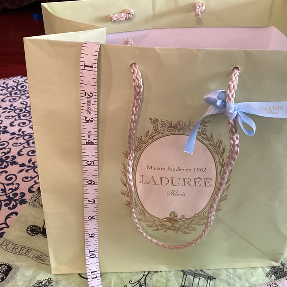 Laduree bag & box set - Picture 15 of 16